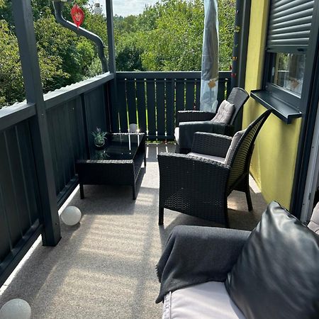 Ferienwohnung Zur Roni 트로이히틀링겐 외부 사진