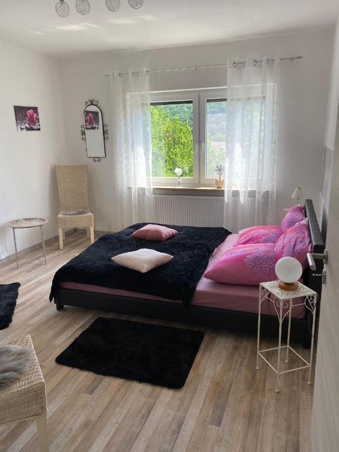 Ferienwohnung Zur Roni 트로이히틀링겐 외부 사진