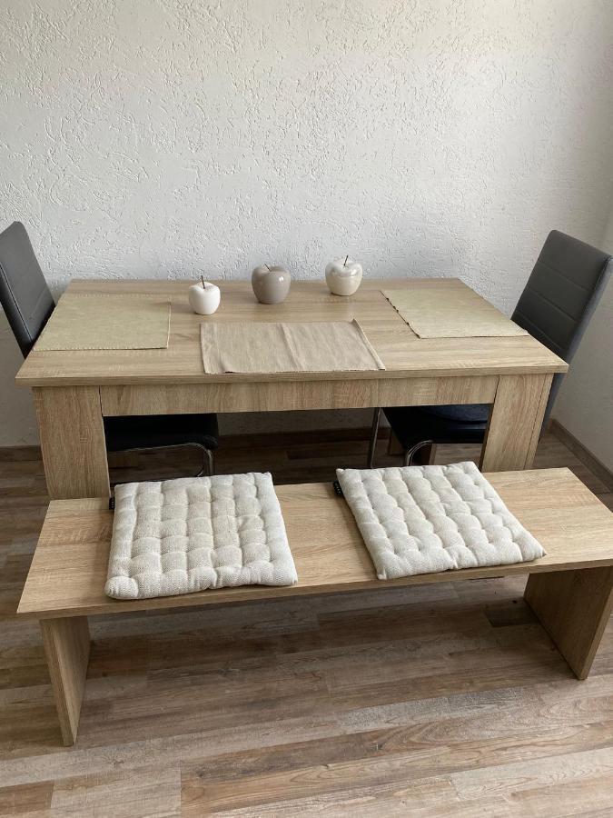 Ferienwohnung Zur Roni 트로이히틀링겐 외부 사진