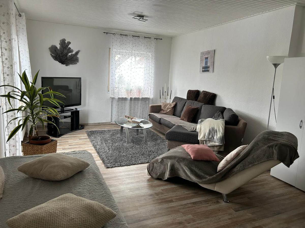 Ferienwohnung Zur Roni 트로이히틀링겐 외부 사진